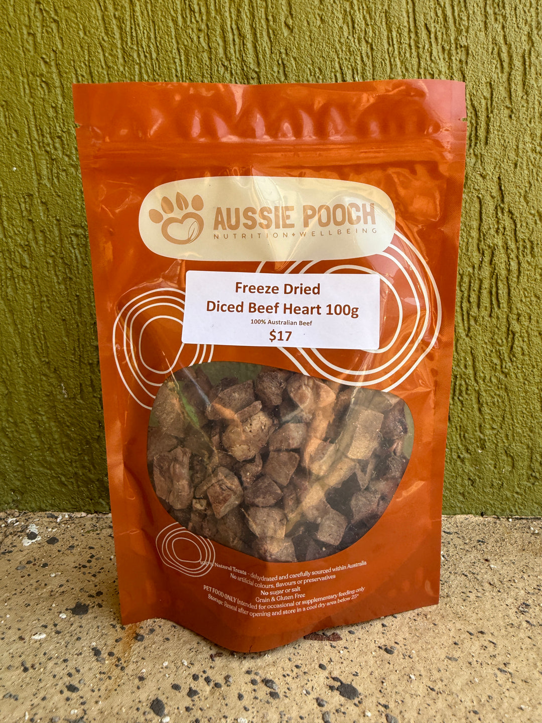 Freeze Dried Diced Beef Heart Training Treats